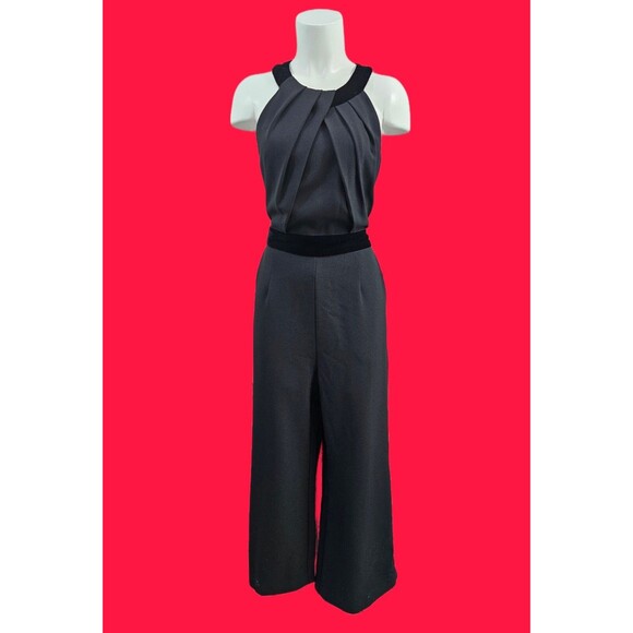 WN Women's‎ 12 Eliza J Pleated Halter Neck Velvet Accent Jumpsuit Romper Black - Picture 1 of 7